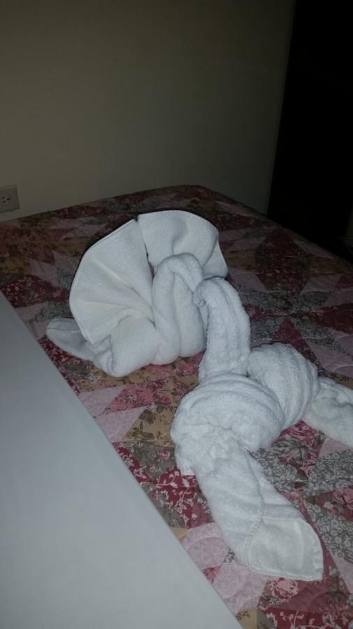 Studio 27 Inn Piarco ภายนอก รูปภาพ